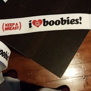 I :heart: boobies belt